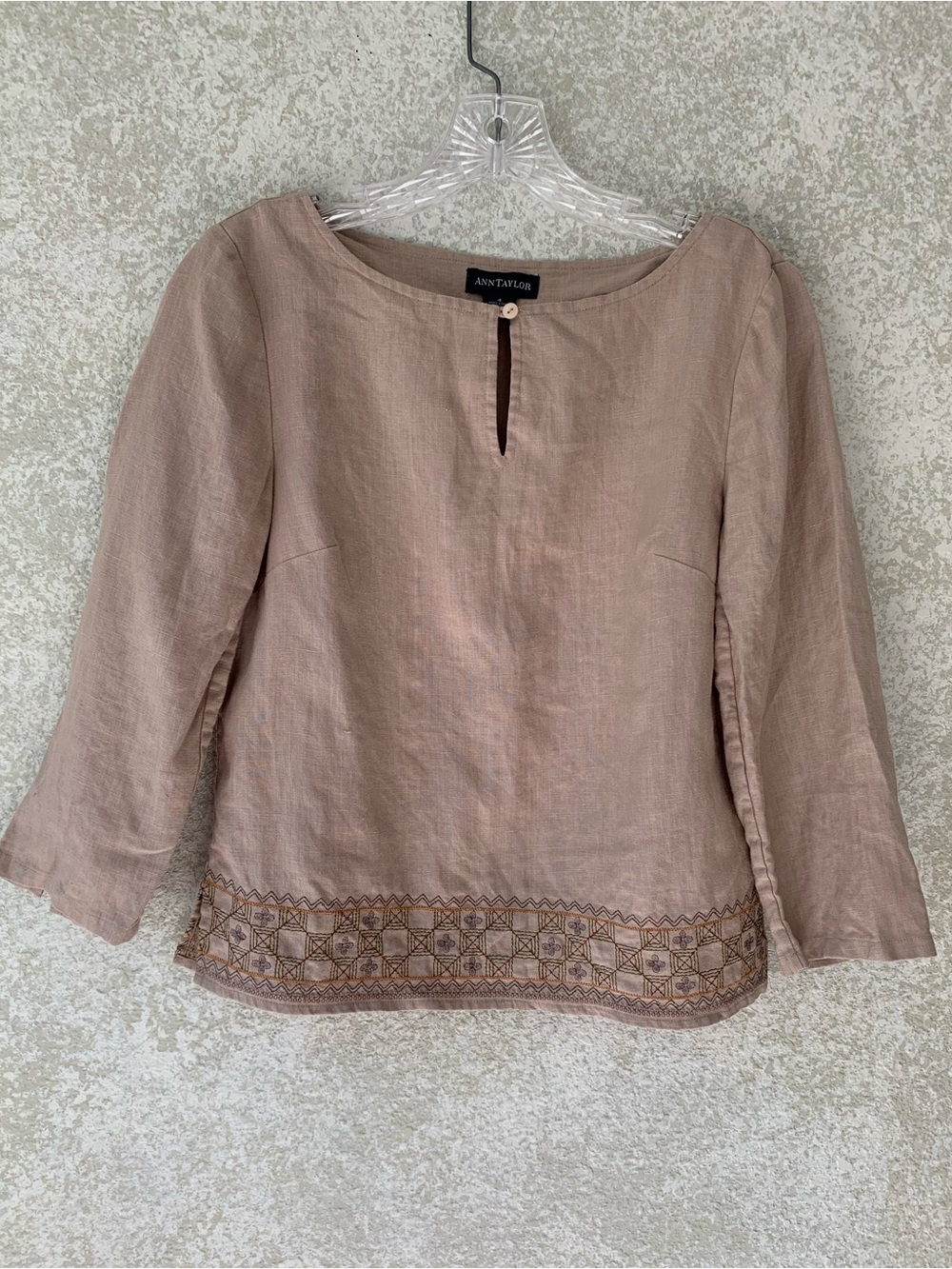 Ann Taylor Linen Taupe Embroidered Scoop Neck Top
